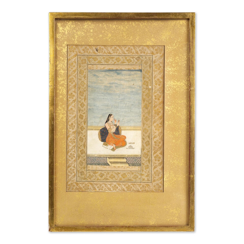 Femme à sa toilette et assise sur une terrasse palatiale, style provincial, Moghol, Deccan,... - 2