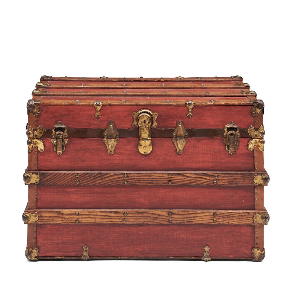 Red-painted Wood Trunk (1 of 1)