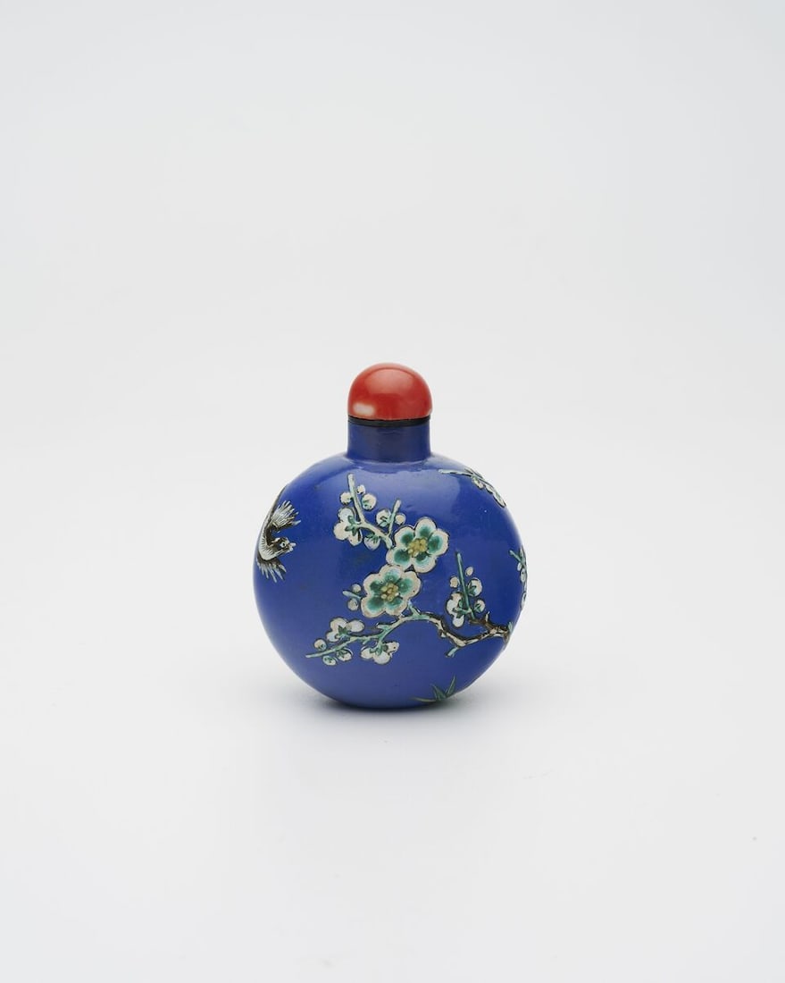 AN ENAMELLED YIXING 'MAGPIE' SNUFF BOTTLE 19th century - 3