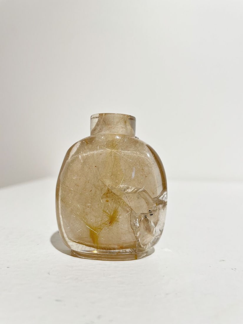 A GOLDEN HAIR CRYSTAL SNUFF BOTTLE 19th century - 6