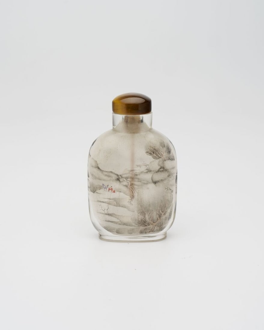 AN INSIDE PAINTED GLASS 'LANDSCAPE' SNUFF BOTTLE 19th century (1 of 11)