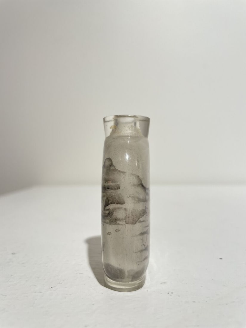 AN INSIDE PAINTED GLASS 'LANDSCAPE' SNUFF BOTTLE 19th century - 6