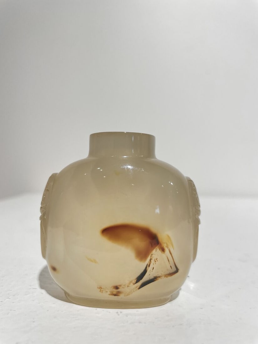 A SHADOW AGATE 'BUTTERFLY' SNUFF BOTTLE 19th century - 9