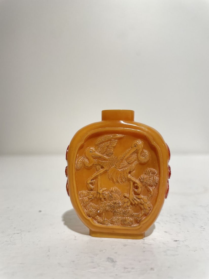 TWO HORNBILL 'CRANE' AND 'MAGPIE' SNUFF BOTTLES 19th/20th century (2) - 7