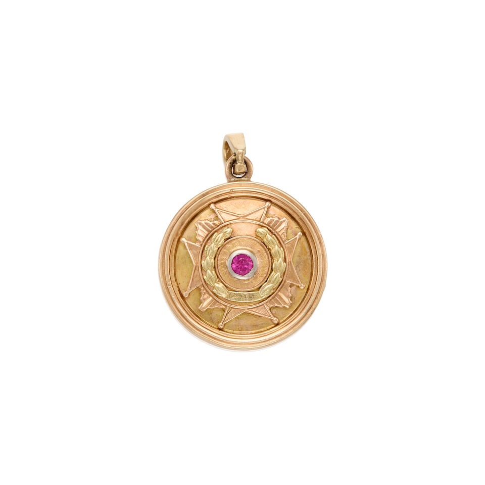 14K YELLOW GOLD, SYNTHETIC RUBY, AND DIAMOND LOCKET PENDANT - 3