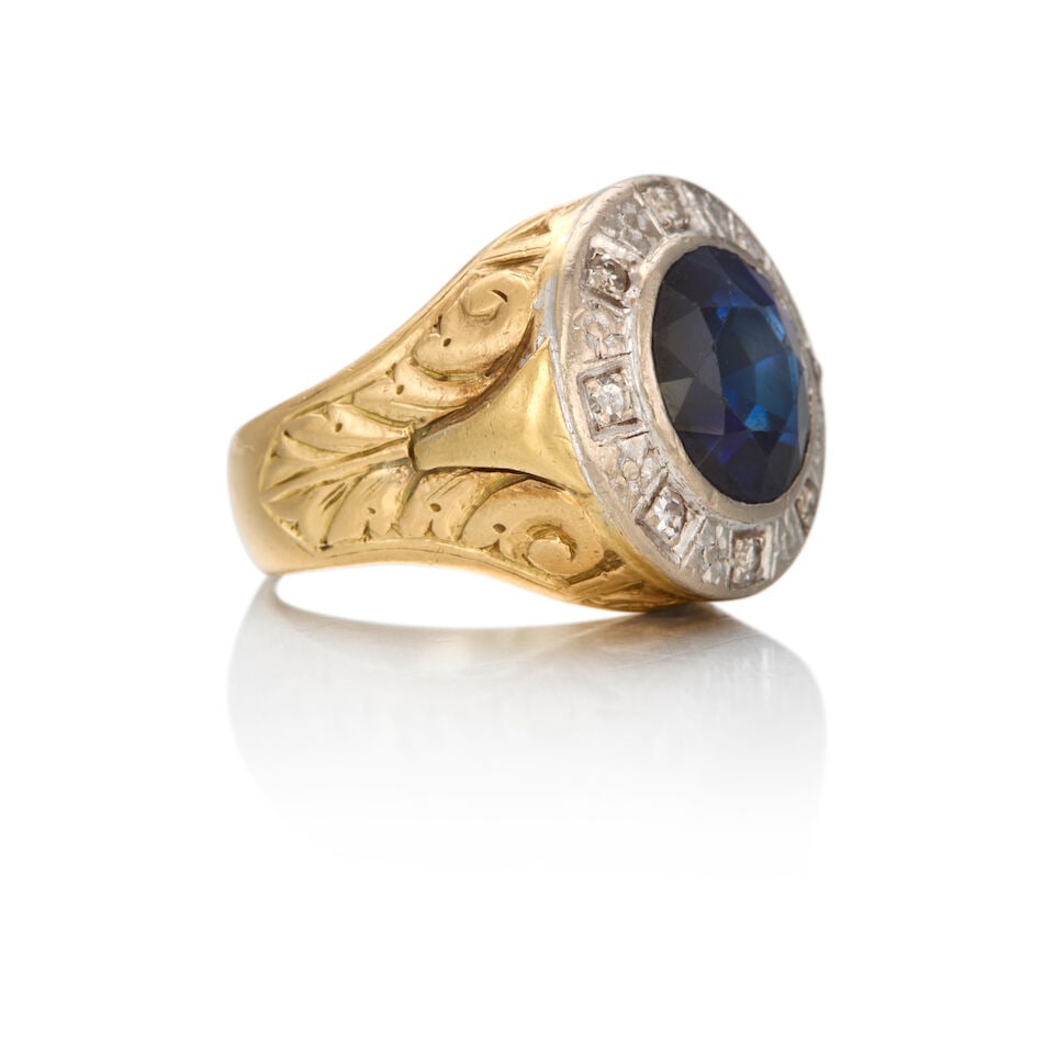 BICOLORED GOLD, SYNTHETIC SAPPHIRE, AND DIAMOND RING - 2