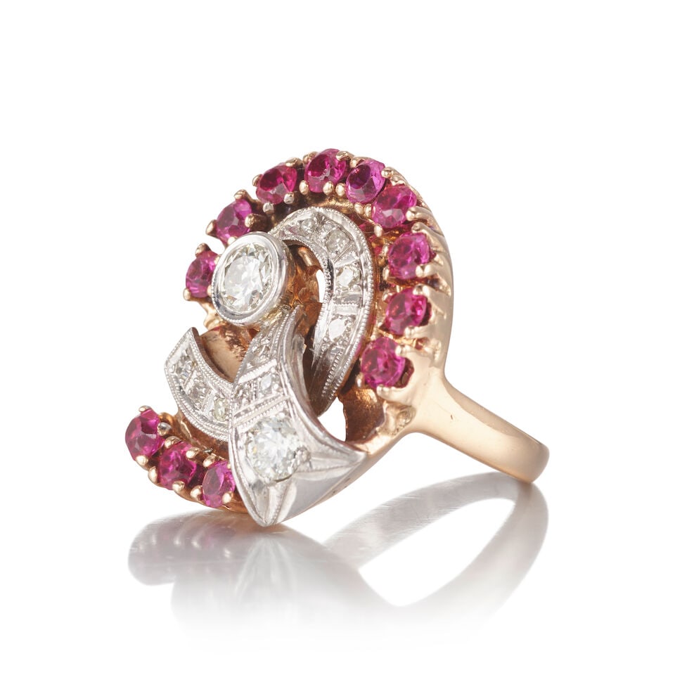 A DIAMOND AND SYTHETIC RUBY RING - 2