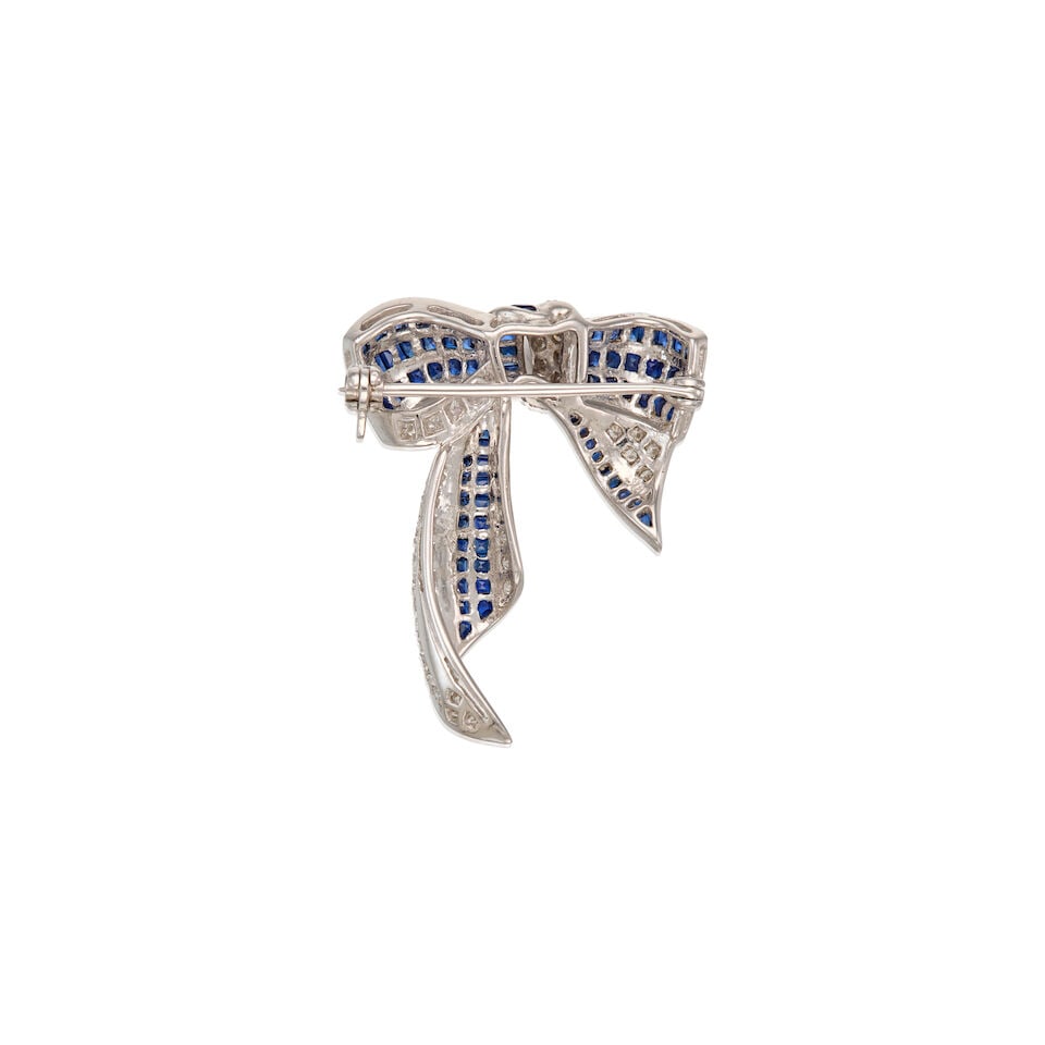 18K WHITE GOLD, SAPPHIRE, AND DIAMOND BROOCH - 2