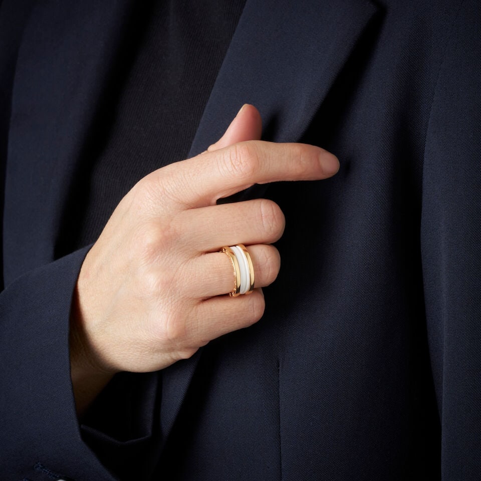 BULGARI | ROSE GOLD AND WHITE CERAMIC 'B.ZERO1' RING - 2