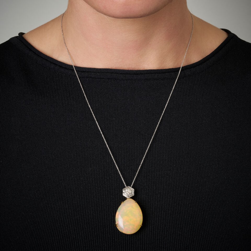 OPAL AND DIAMOND PENDANT NECKLACE - 2