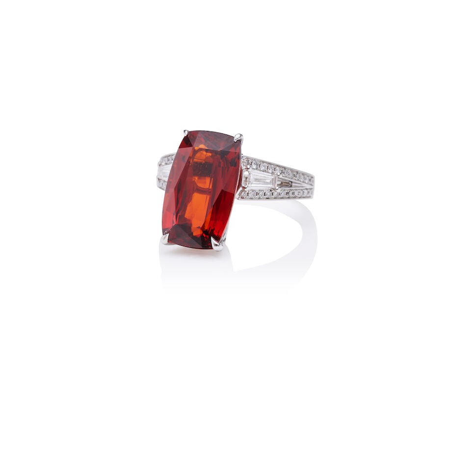 MOUAWAD | GARNET AND DIAMOND RING (1 of 2)