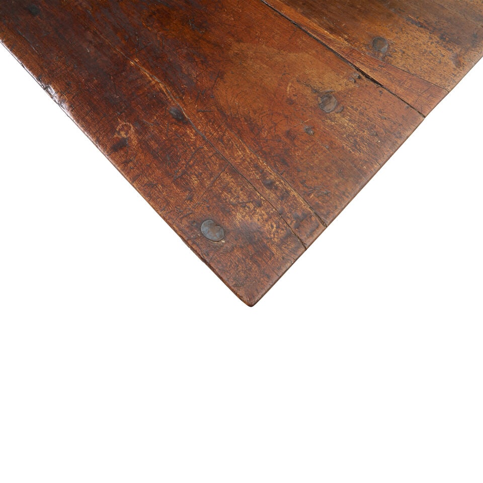 A Continental Provincial work table, late 17th / early 18th century, - 3
