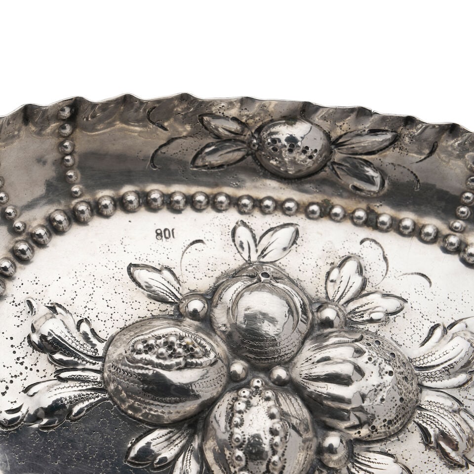 Three miniature German 800 standard silver dishes, the two-handled dishes in the manner of Lazar... - 2