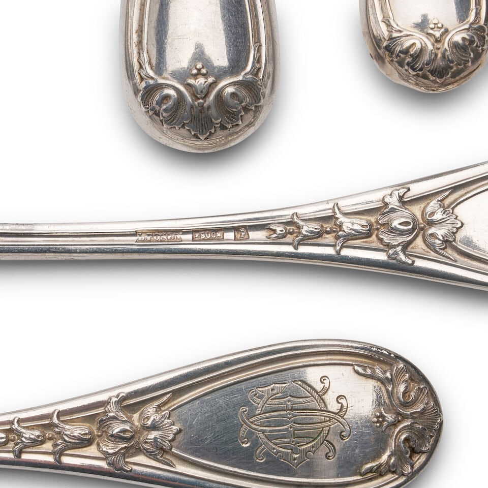 An extensive German 800 standard silver twenty-four place flatware service Marks of Lazarus Pose... - 3