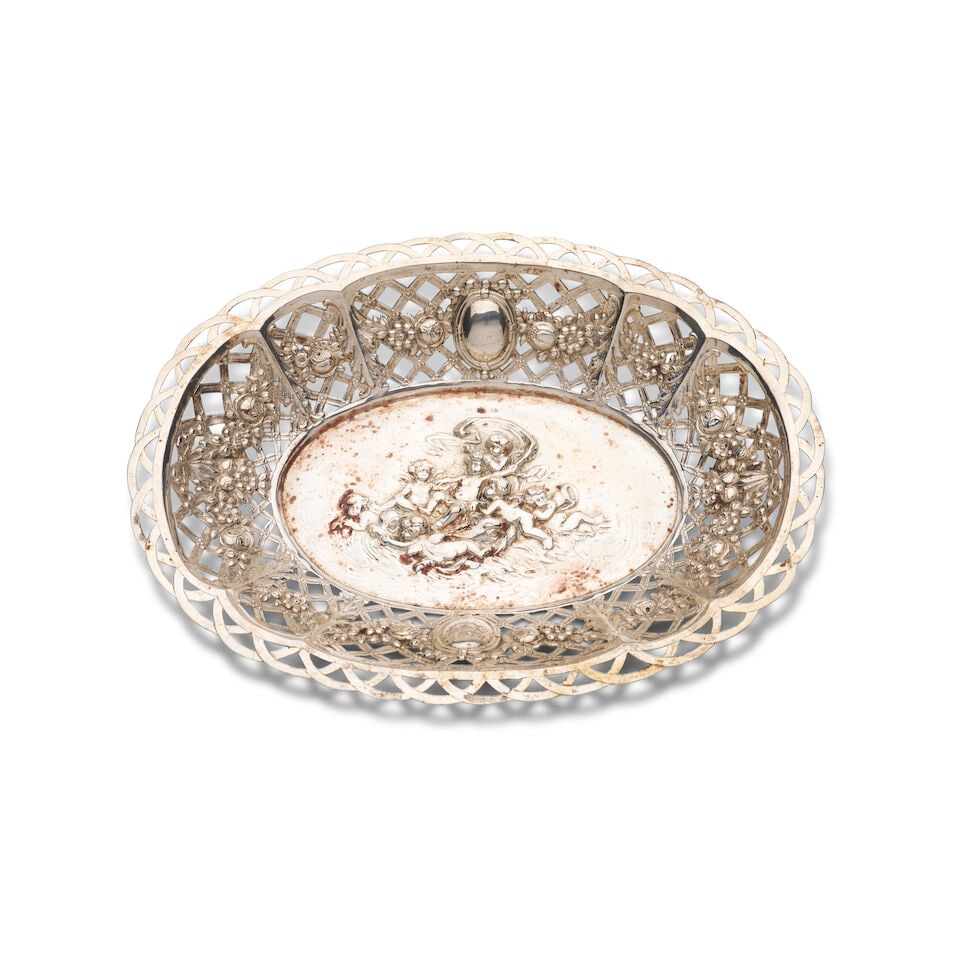 A German 800 standard silver openwork fruit basket Marks of Lazarus Posen, Frankfurt am Main, Ge... - 2