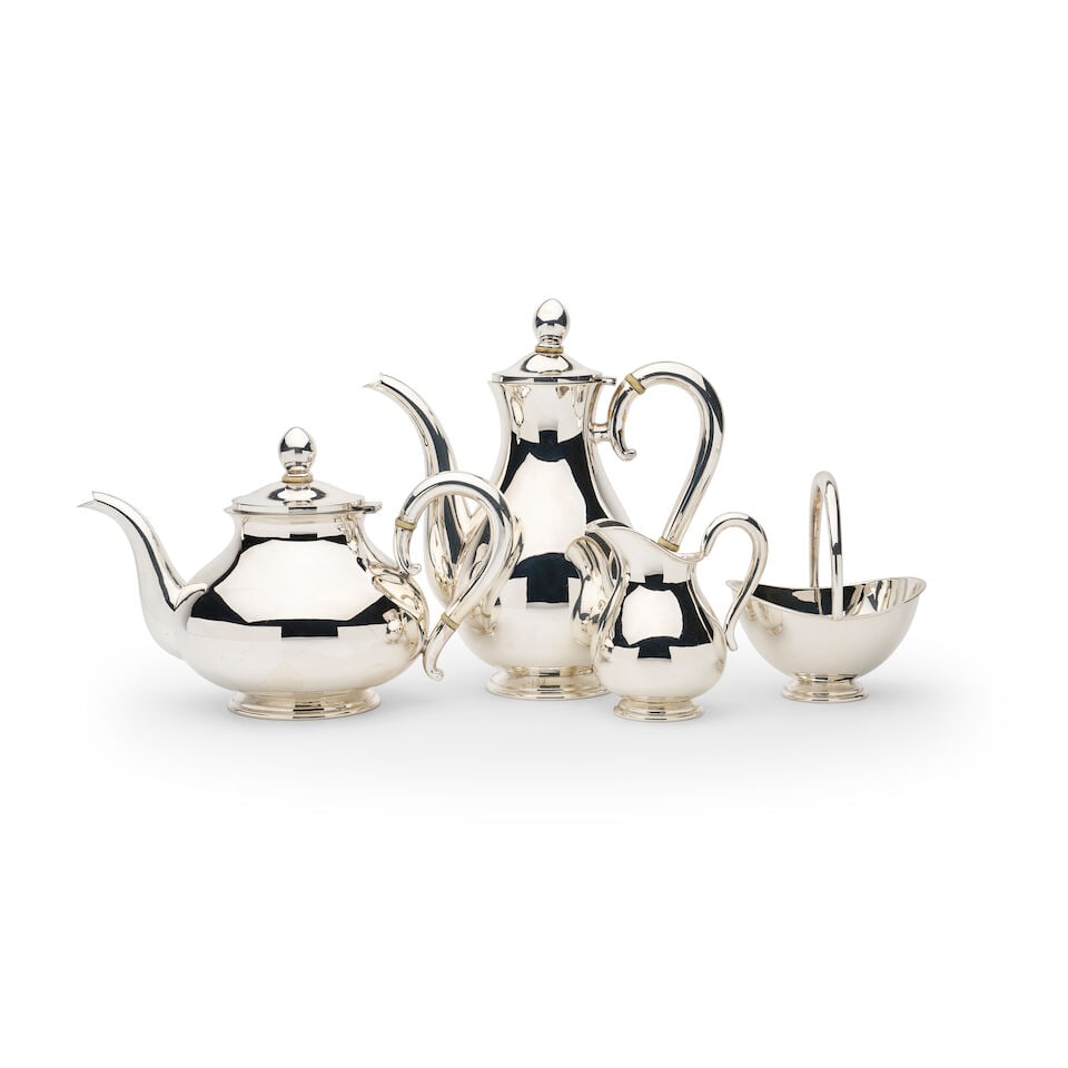 A Wai Kee Hong Kong sterling silver tea and coffee service (4): A Wai Kee Hong Kong sterling silver tea and coffee service comprising teapot, coffee pot, creamer and sugar basket, marks of Wai Kee Hong Kong sterling YK, .925 purity, coffee pot 24.0cm high, weight 