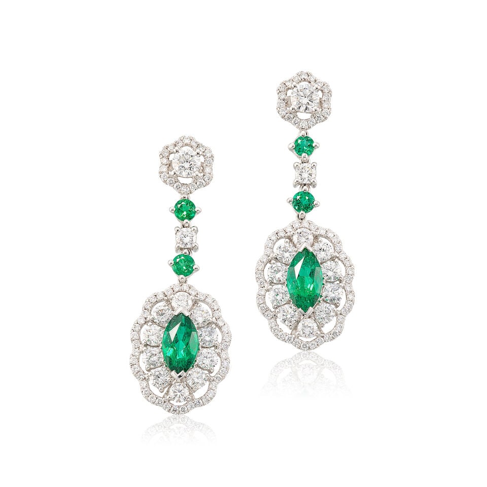 PAIR OF EMERALD AND DIAMOND PENDENT EARRINGS (1 of 7)