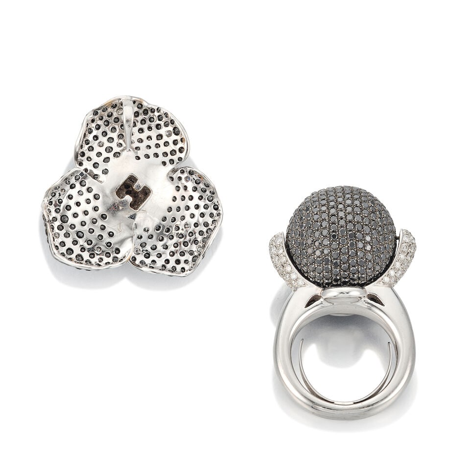 BLACK DIAMOND AND DIAMOND SPHERICAL RING AND 'FLORAL' PENDANT (2) - 3