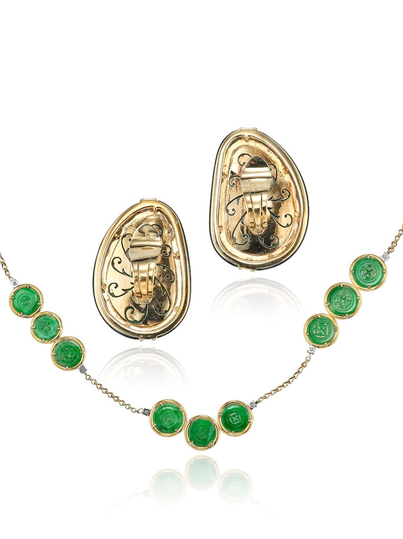 PAIR OF JADEITE, ONYX AND DIAMOND EARCLIPS, AND JADEITE 'COIN' AND DIAMOND LONGCHAIN (2) - 3