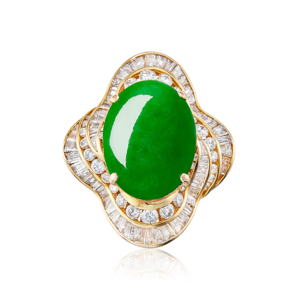 JADEITE AND DIAMOND RING/PENDANT: JADEITE AND DIAMOND RING/PENDANT 天然翡翠配鑽石戒指/吊墜 Certificate: HKJSL, jadeite, natural, type A (SJ 256879, 12 June 2026) Jadeit