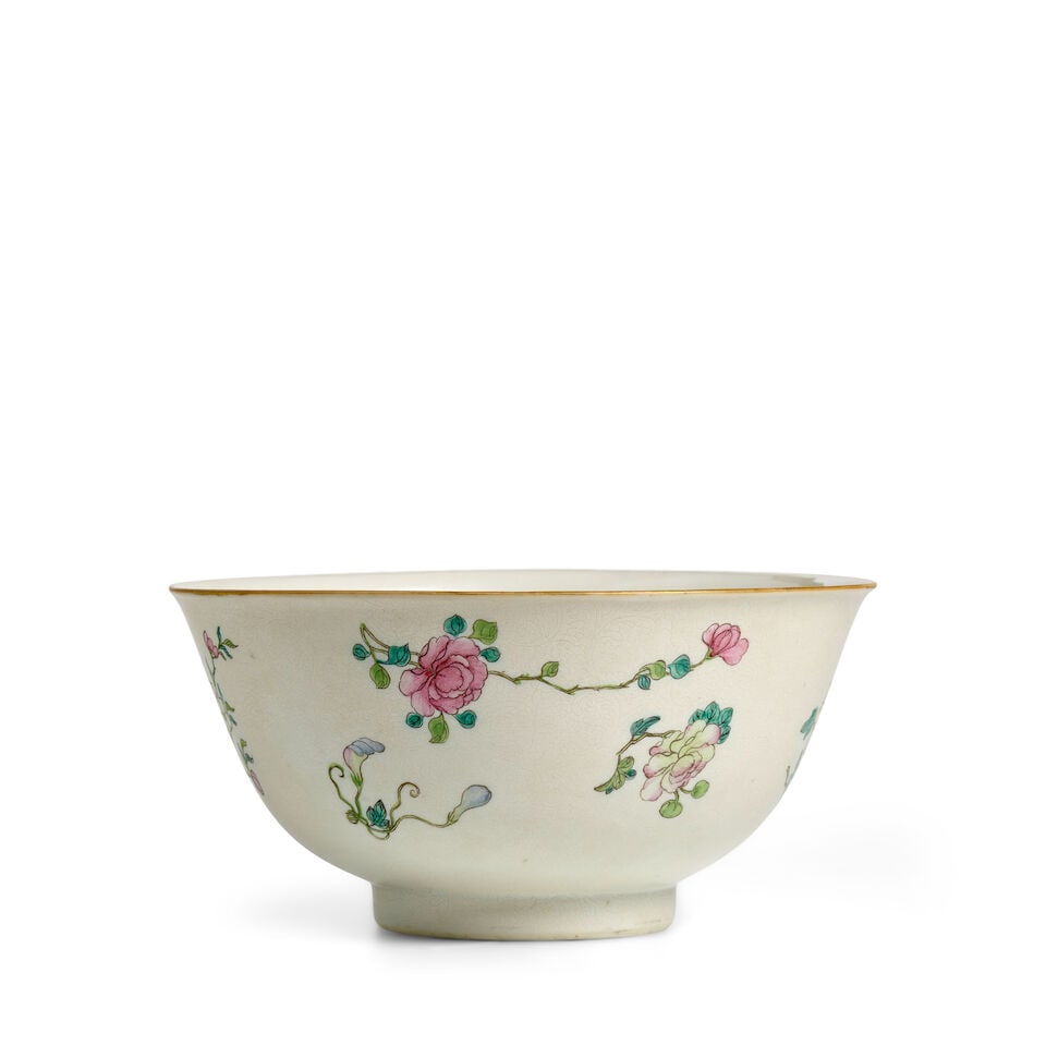 A FAMILLE-ROSE SGRAFITTO 'FLORAL' BOWL Qianlong period, later enameled - 2