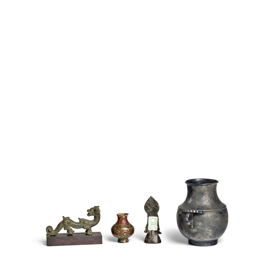 A GROUP OF FOUR METALWORKS Dragon handle: Eastern Zhou Dynasty; Miniature inlaid jar: Han Dynas... - 2