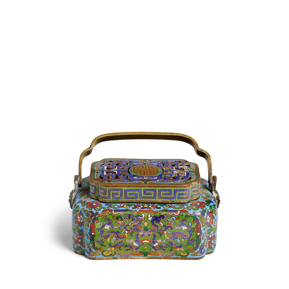 A CLOISONNÉ ENAMEL 'LOTUS' HANDWARMER 18th century - 5