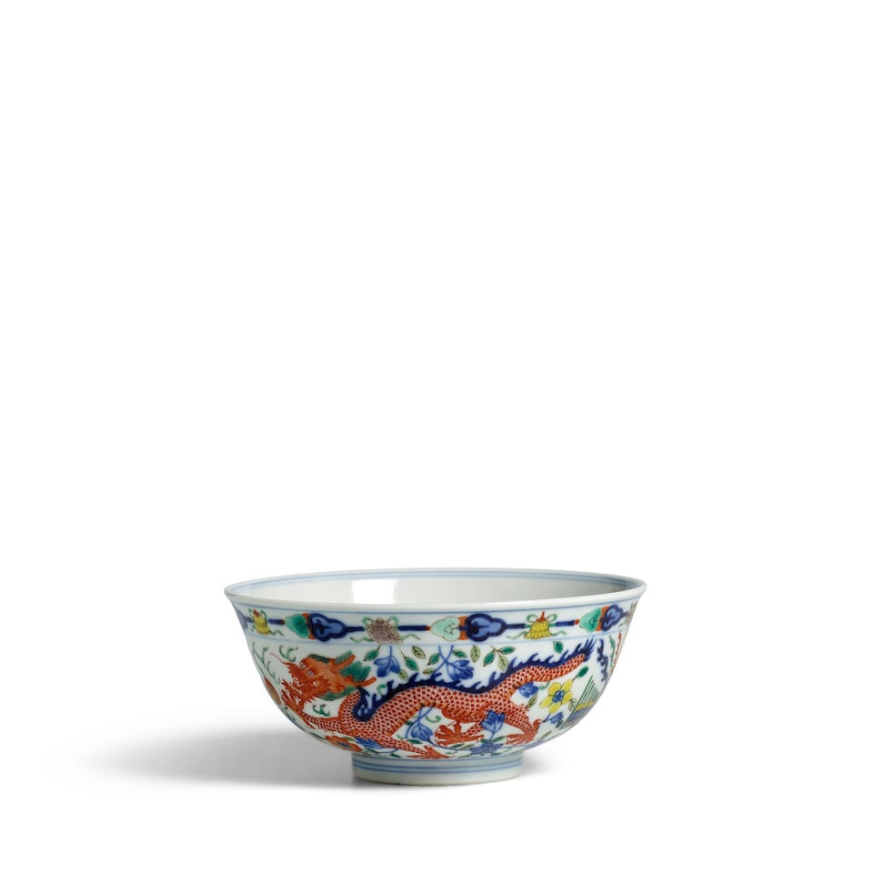 A WUCAI 'DRAGON AND PHOENIX' BOWL Guangxu six-character mark and of the period (1 of 5)