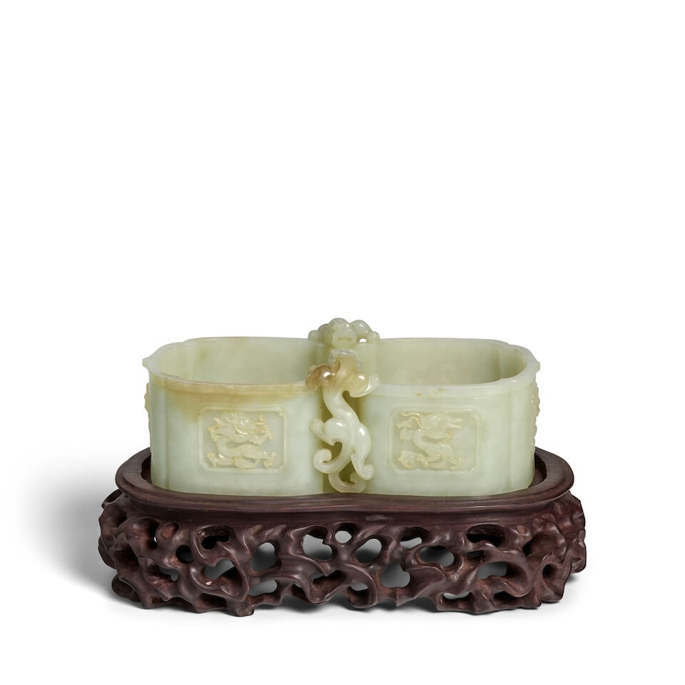 A WHITE JADE 'DRAGON' WASHER 19th/20th century (wood stand, box) - 2