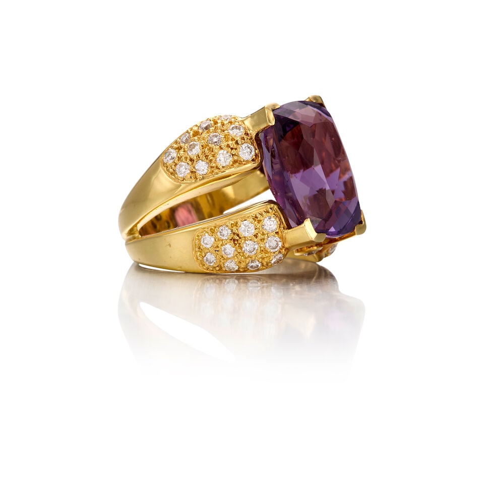 17K GOLD, AMETHYST AND DIAMOND RING - 3