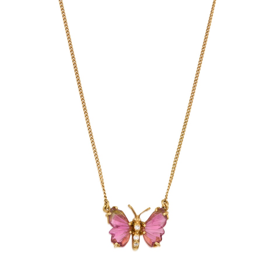 TREVOR TYLER: 18K GOLD WATERMELON TOURMALINE AND DIAMOND PENDANT NECKLACE: TREVOR TYLER: 18K GOLD WATERMELON TOURMALINE AND DIAMOND PENDANT NECKLACE • Two half butterfly shaped watermelon tourmaline slices measuring approximately 11.22mm x 6.67mm x 1.95mm •