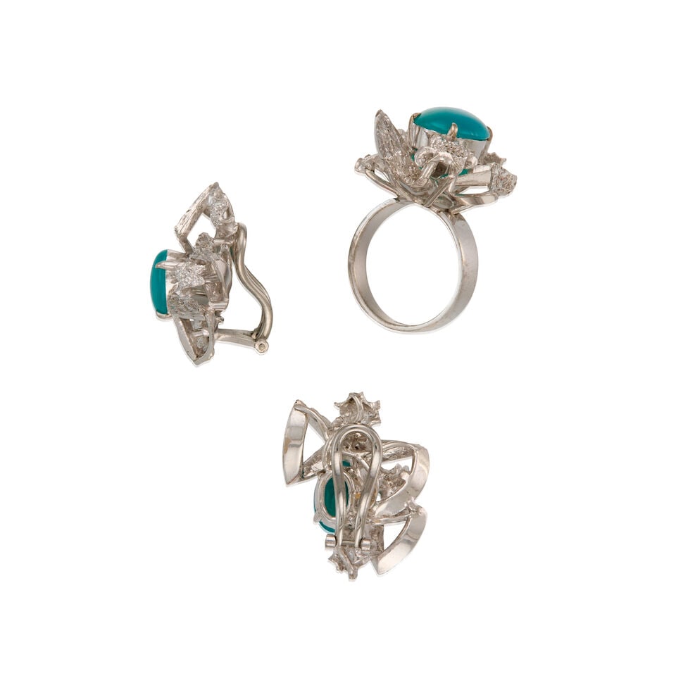 A WHITE GOLD, GEM SILICA EARRINGS AND RING - 2