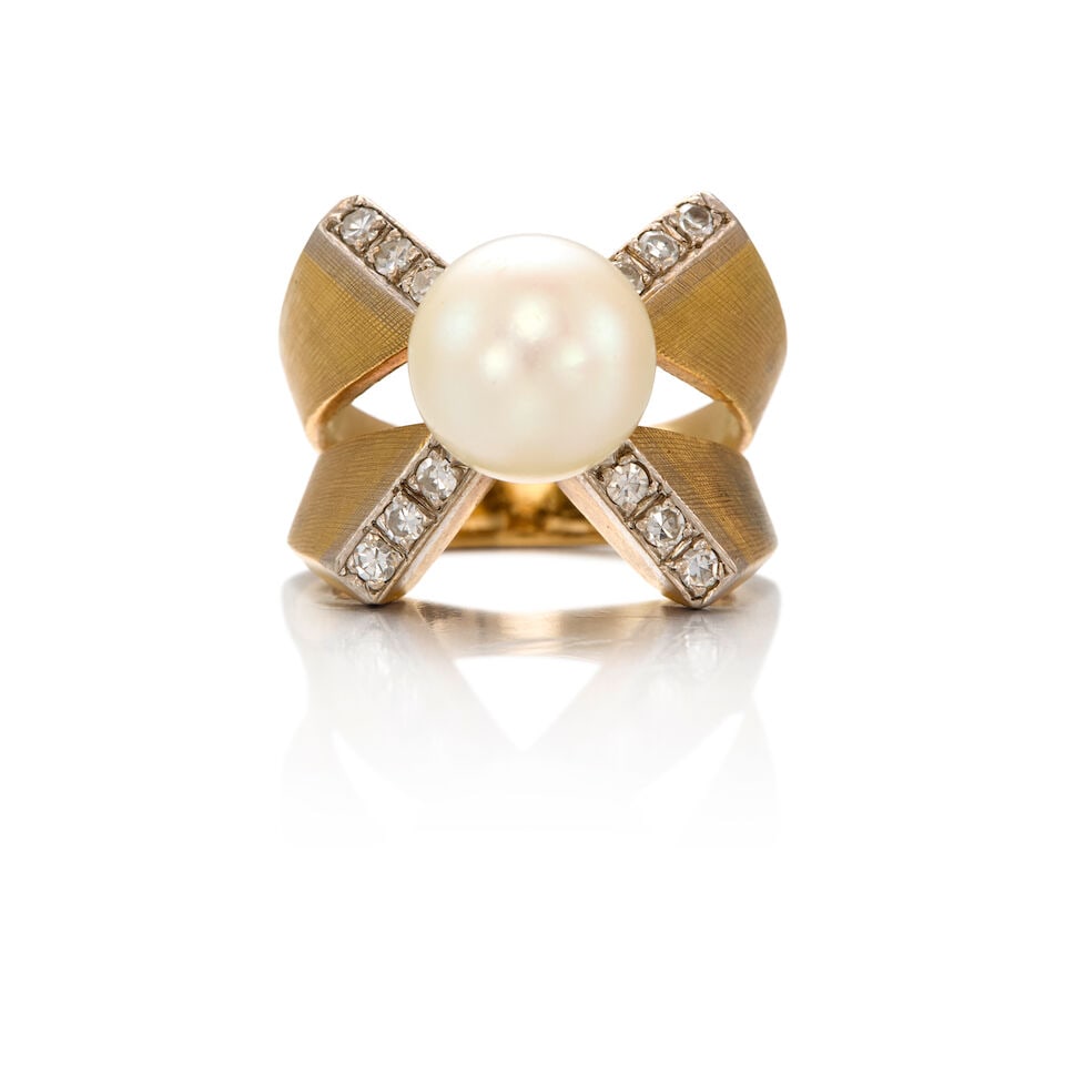 BICOLORED GOLD, CULTURED PEARL, AND DIAMOND RING (1 of 2)