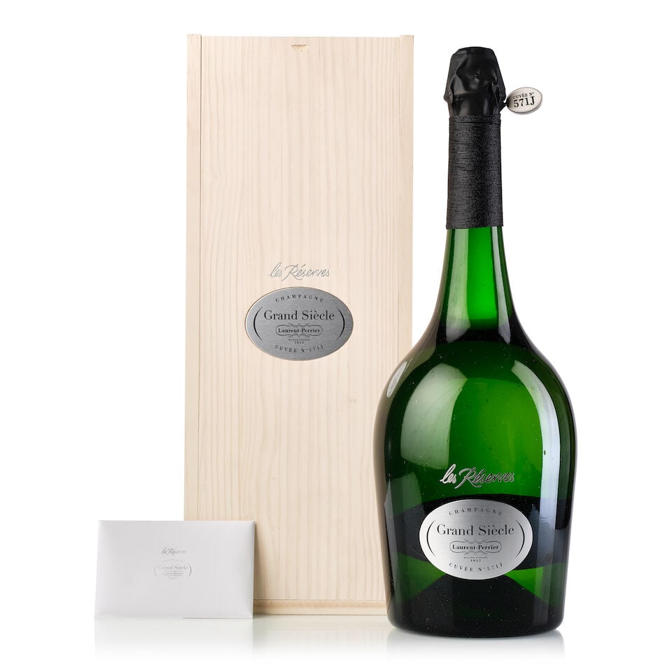 Laurent Perrier Grand Siècle Les Réserves Cuvée 571J, NV (1x 3L): Laurent Perrier Grand Siècle Les Réserves Cuvée 571J, NV (1x 3L) Region: Champagne Packaging: owc For further information on this lot please visit Bonhams.com For further information ab