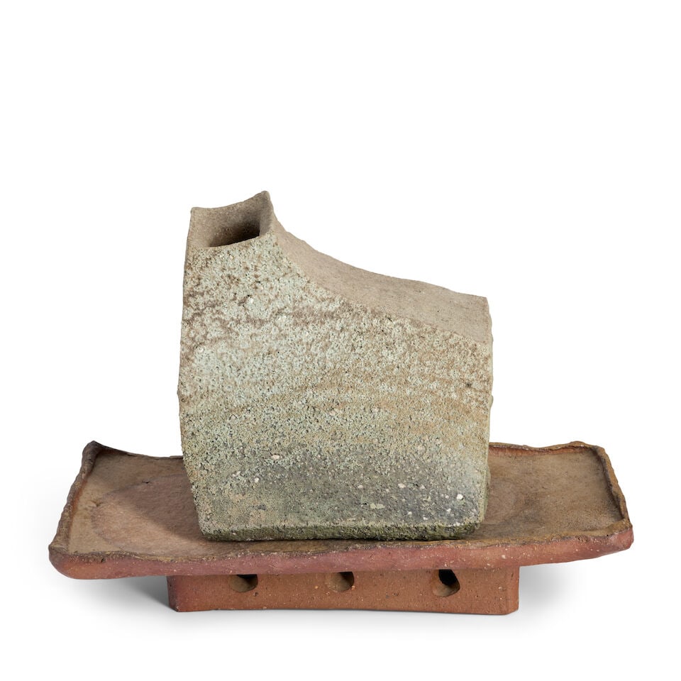 A Studio Ceramic Flower Vase and Tray Japan, Taisho (1912-1926) or Showa (1926-1989) era, 20th c... (1 of 2)