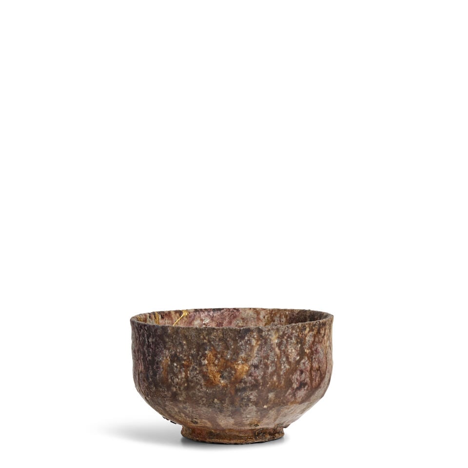 A Stoneware Iga-style Chawan (Tea Bowl) Japan, Showa (1926-1989) or Heisei (1989-2019) era, 20th... - 3