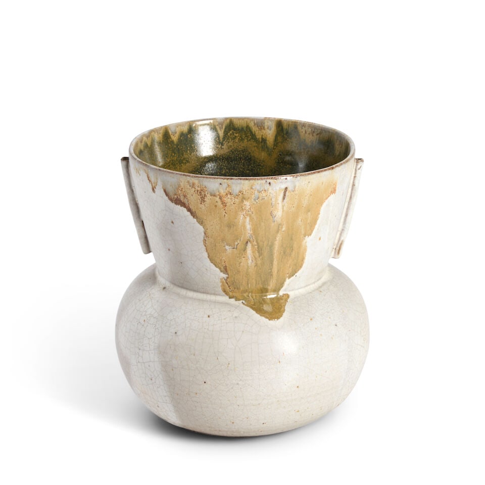 A Stoneware Takatori-style Mizusashi (Fresh-water Jar) Japan, Showa (1926-1989) or Heisei (1989-... - 3