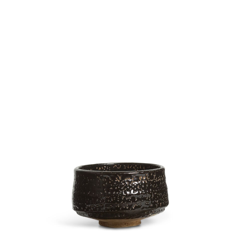 Attributed to Arakawa Toyozō (1894-1985), a Seto-guro Chawan Japan, Showa (1926-1989) or He... (1 of 2)