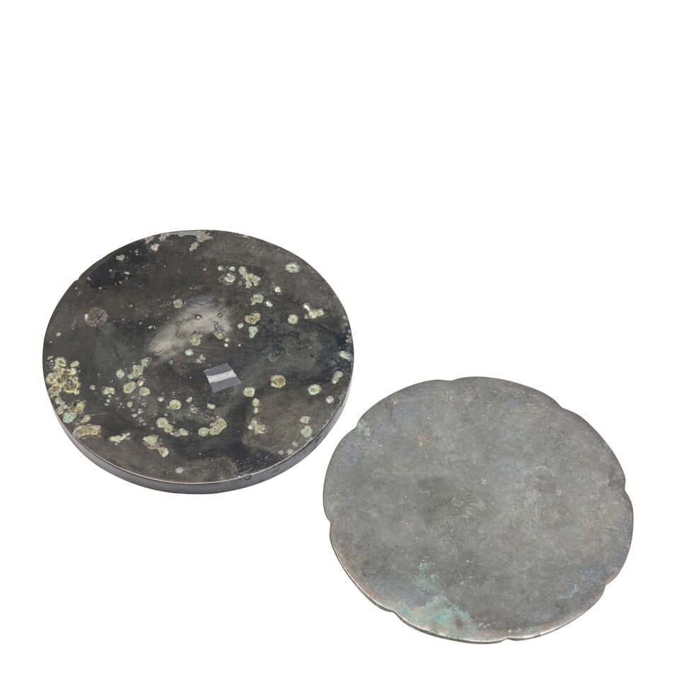 Two Bronze Mirrors China, Tang dynasty style, 20th century, (2) - 2
