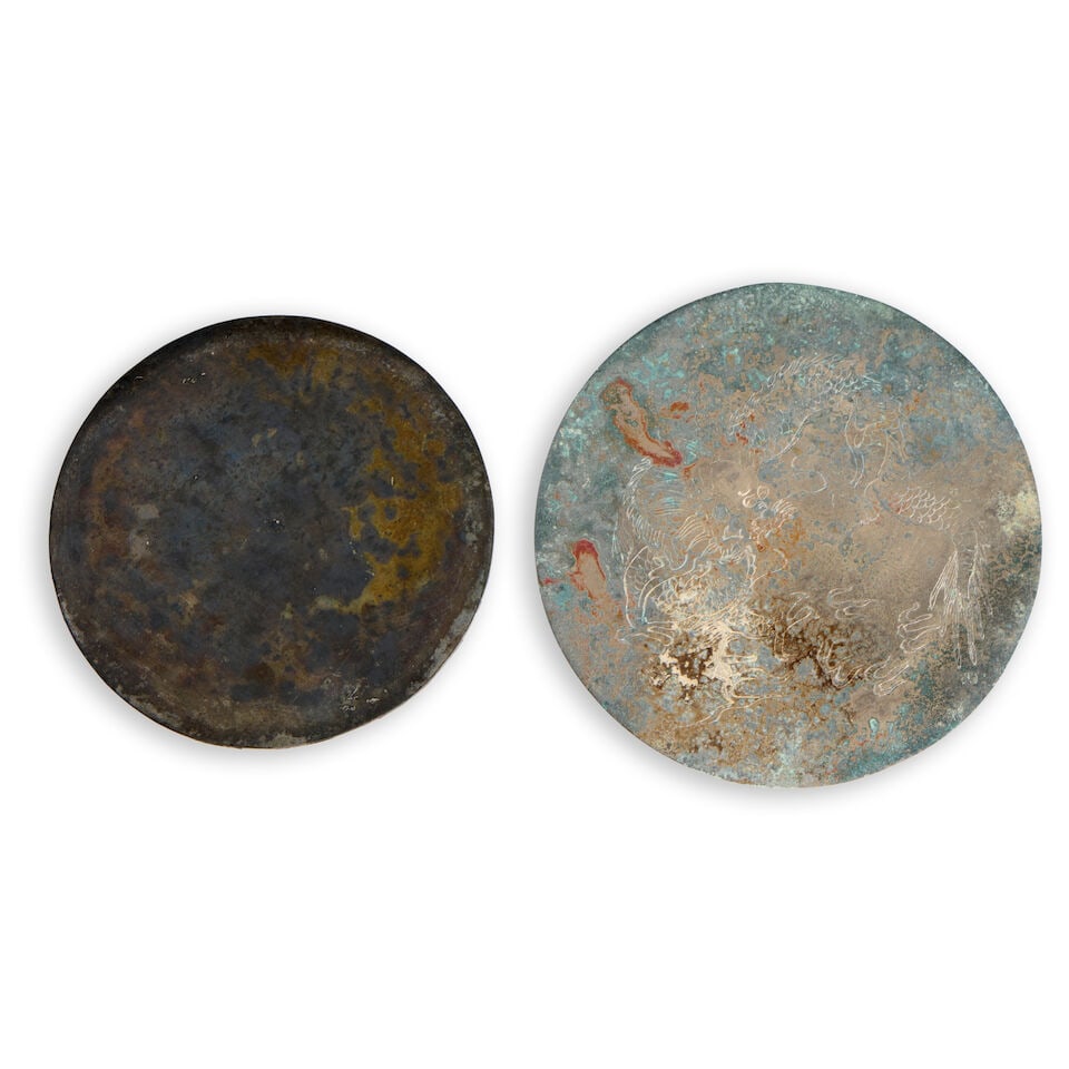 Two Bronze Mirrors China, Han dynasty style, 20th century, (2) - 2