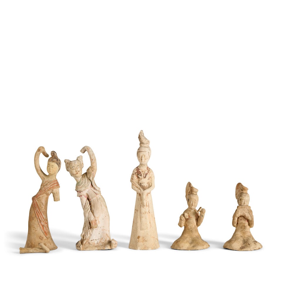 Five Pottery Figures of Maidens China, Tang dynasty style, 20th century, (5) (1 of 2)