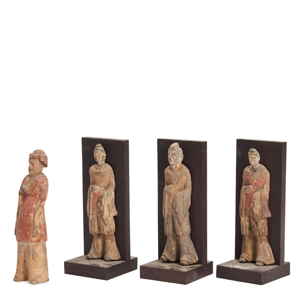 A Group of Four Glazed Pottery Figures China, Northern Wei dynasty style, 20th century, (4) - 2