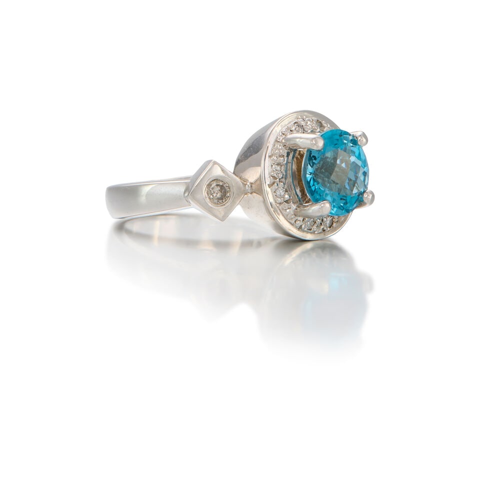 14K WHITE GOLD, TOPAZ AND DIAMOND RING - 2