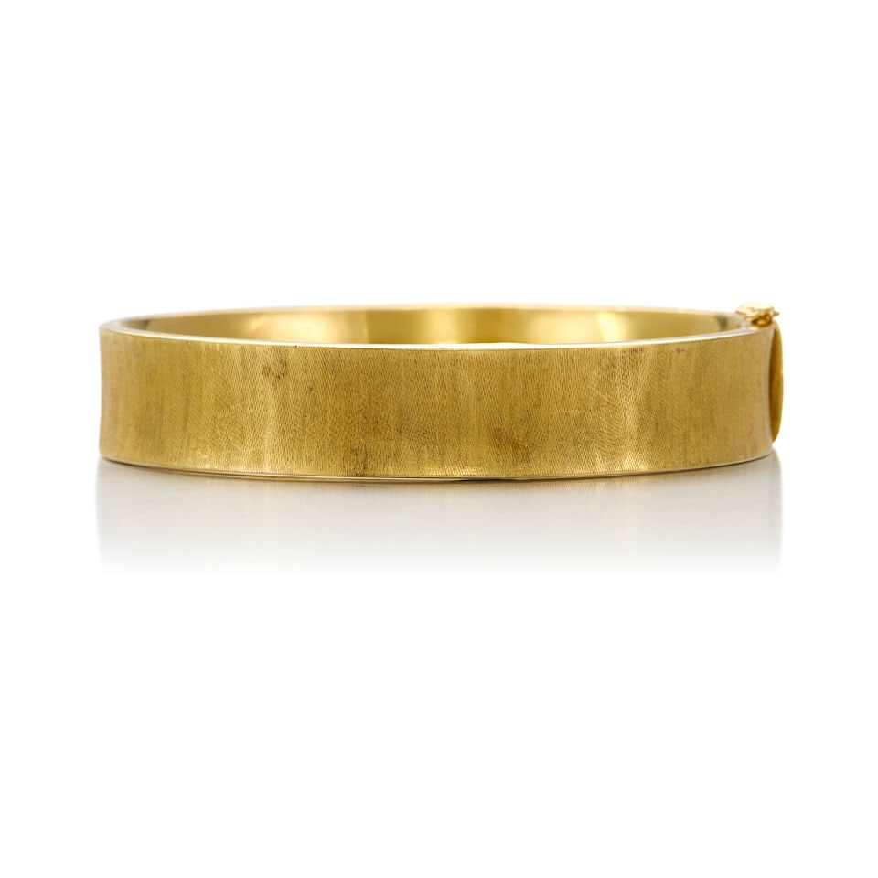 18K YELLOW GOLD BANGLE - 2
