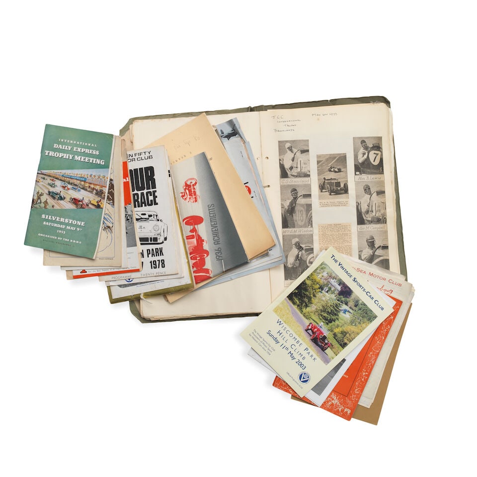 A quantity of assorted motor racing ephemera, ((Qty)) - 4