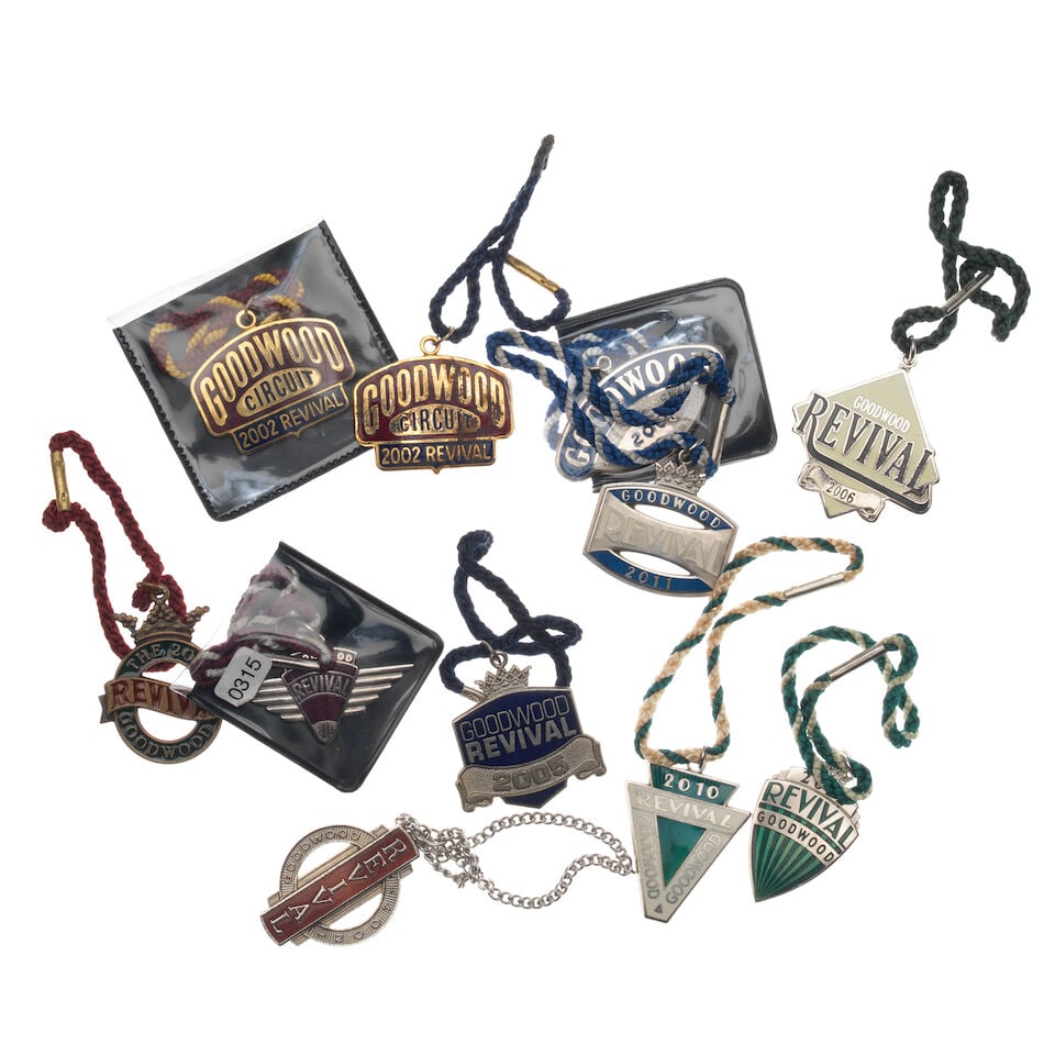 A quantity of GRRC and other Goodwood event badges, lapels and collectibles, ((Qty)) - 7