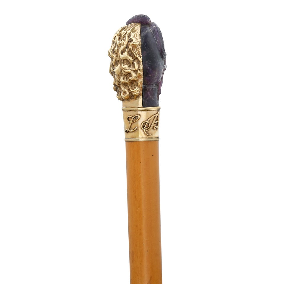 A CONTINENTAL 9K GOLD OVERLAID AMETHYST MEMENTO MORI CANEPossibly Italian - 3