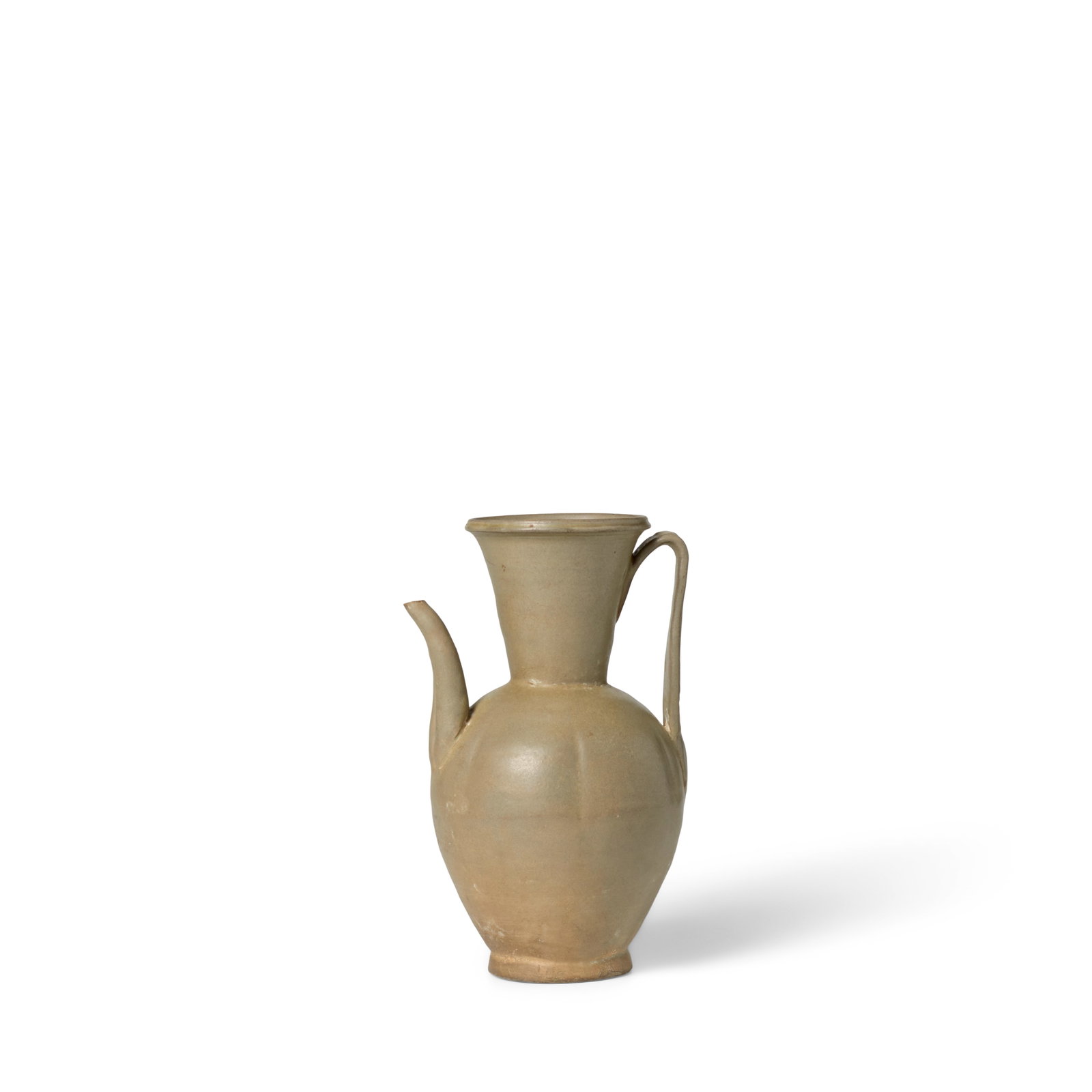 A CELADON DOUBLE-SPOUT EWER Five Dynasties, possibly Hengzhou kiln (green brocade box) (1 of 1)