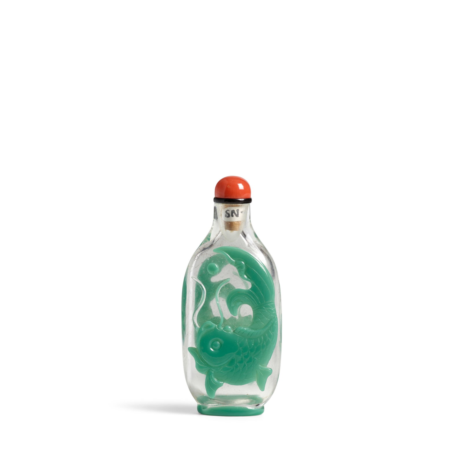 A TRANSPARENT GLASS OVERLAY 'DOUBLE CARP' SNUFF BOTTLE 1820-1880 (1 of 1)