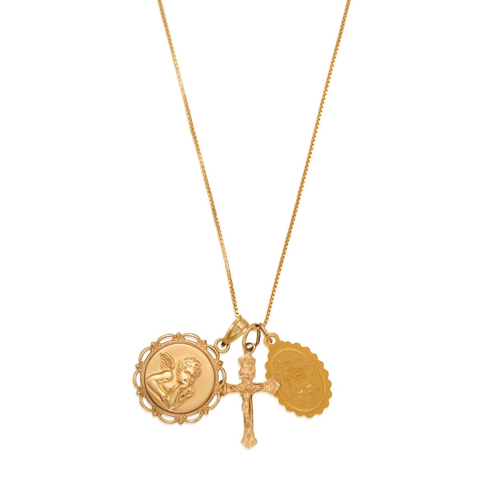 14K GOLD, PENDANT AND CHAIN WITH TWO ADDITIONAL GOLD CHARMS: 14K GOLD, PENDANT AND CHAIN WITH TWO ADDITIONAL GOLD CHARMS • A 14K gold carved pendant with maker's mark, measures 1 in. x 3/4 in. • A 14K gold chain, stamped ITALY with maker's mark,